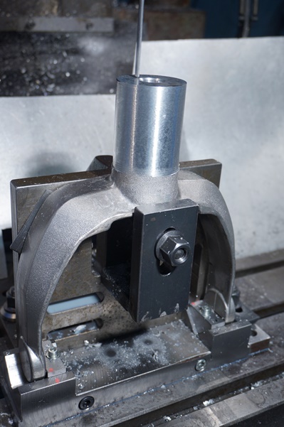 forcella in lavorazione